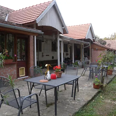 Prázdninový dům Studio In Nemesbuk I